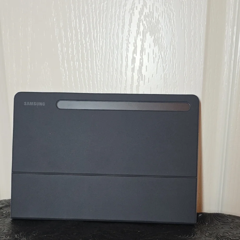 Samsung Galaxy Tab S7 Cover Keyboard Slim